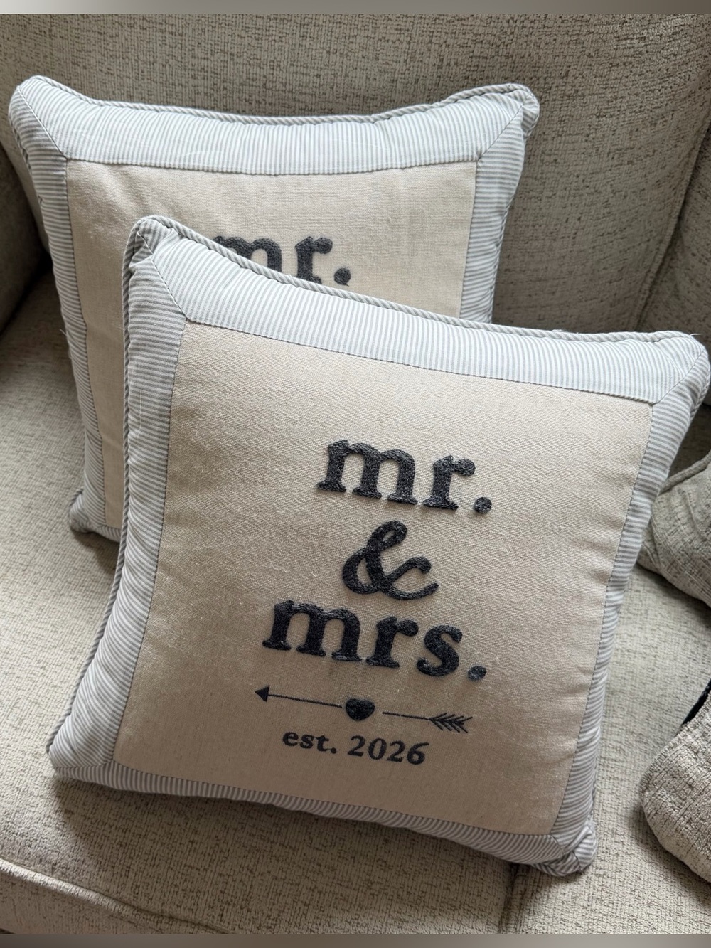 Mr. & Mrs. 2026 Decorative Throw Pillow - Wedding